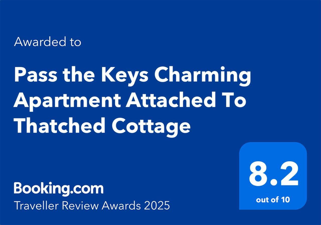 Pass The Keys Charming Apartment Attached To Thatched Cottage Chichester Exterior photo
